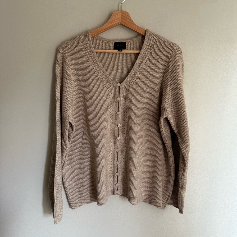 Cyrus women’s boxy slouchy soft knit sweater beige size 1X